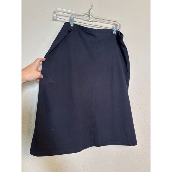 patagonia womens black overskirt size L with flaw - Picture 2 of 6